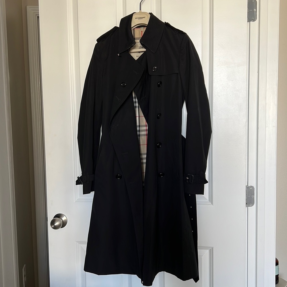Burberry London trench coat in 6